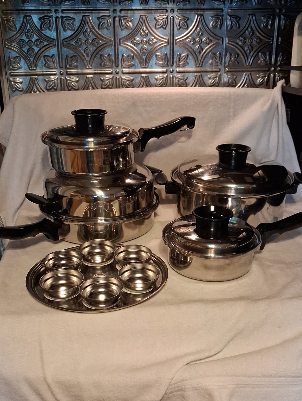 Towncraft Chef Ware  T 3O4 MULTI- core Stainless Steel Cookware SET